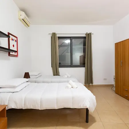 Spacious Pv Apt Close To Club, Schools With Wifi By 360 Estates Apartment