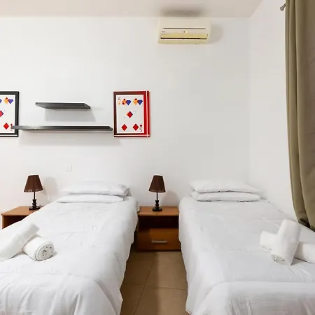 Spacious Pv Apt Close To Club, Schools With Wifi By 360 Estates Διαμέρισμα